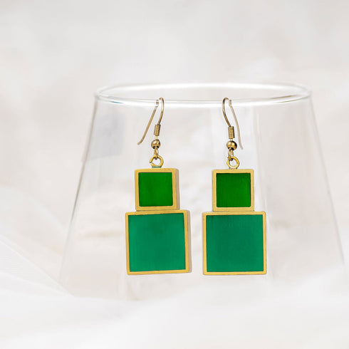 Squaring - The Earth Store - Fashion Accessories